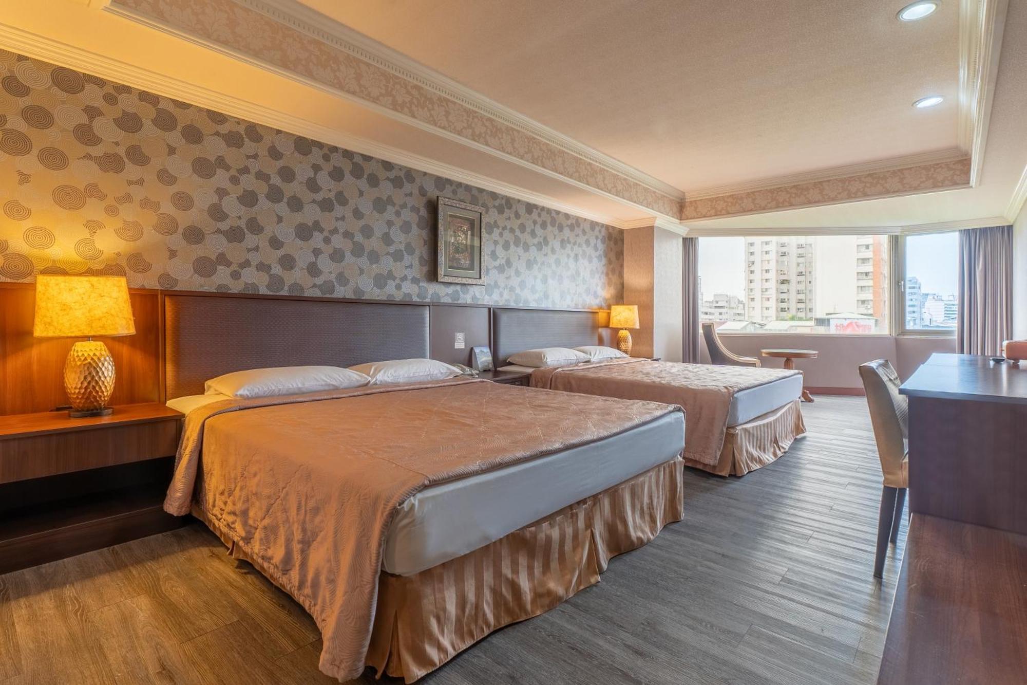 Hamilton Hotel Taichung Exterior foto